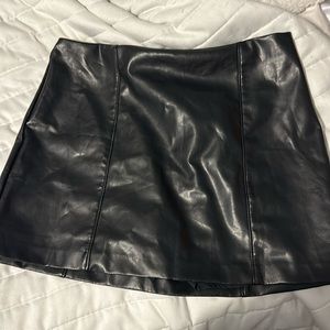 Abercrombie & Fitch Black Mini Skirt